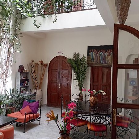 Riad White Flowers Marrakesh Buitenkant foto