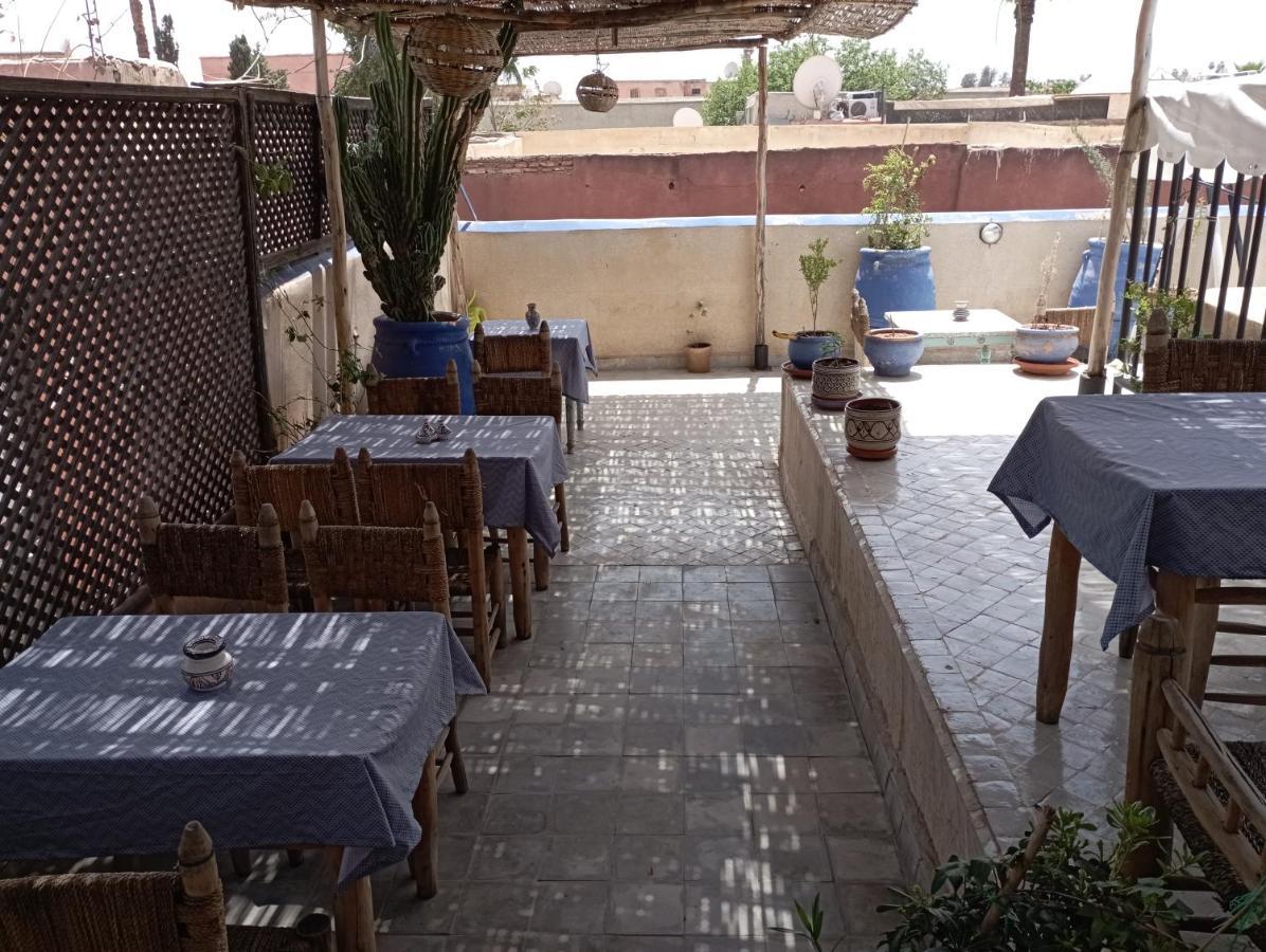 Riad White Flowers Marrakesh Buitenkant foto